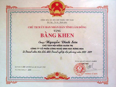 Giấy khen ông Nguyễn Đình Sơn 